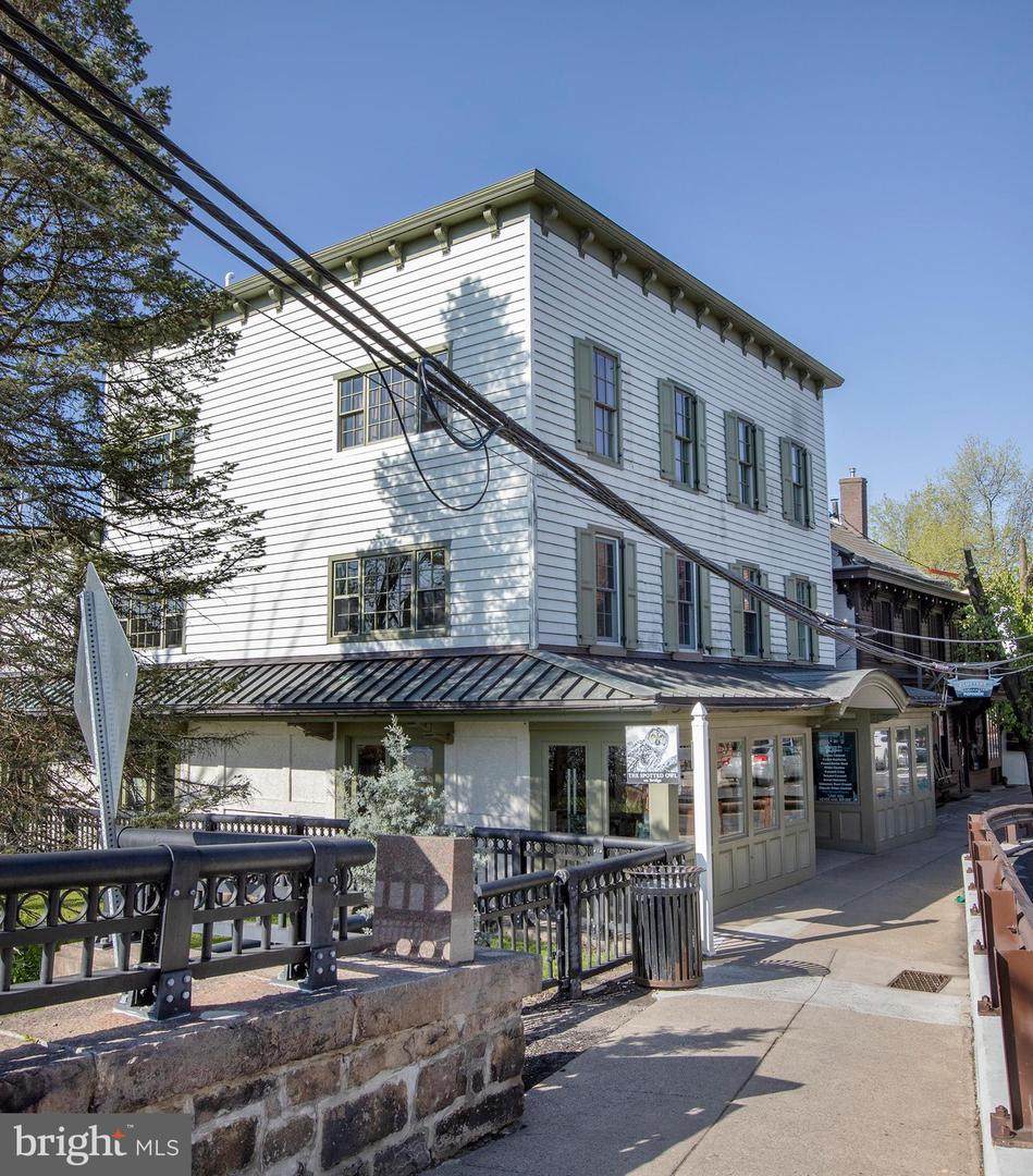 15 Bridge St - Photo 1