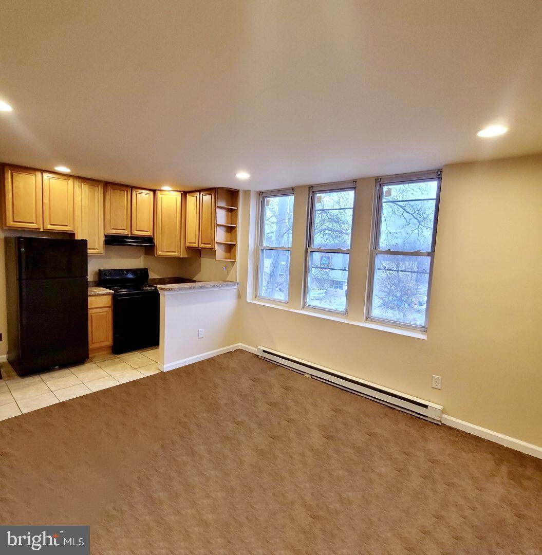 6110 Broad Street - Photo 1