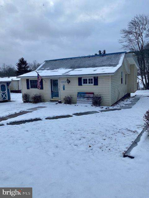 11213 Hillside Drive - Photo 1