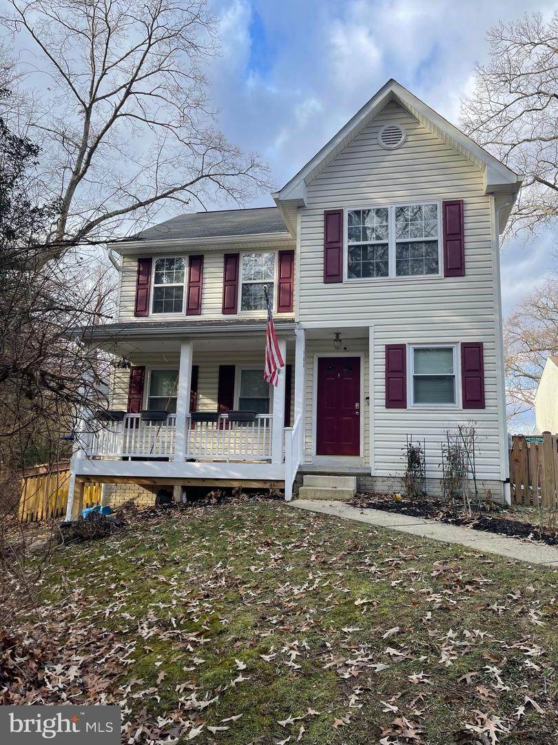 900 9TH Street - Photo 1