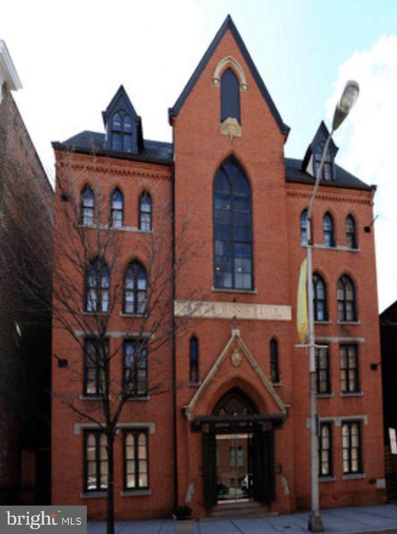 125 Saratoga Street - Photo 1