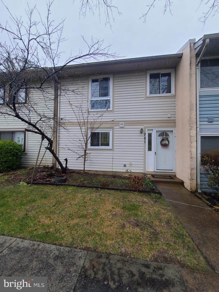 751 Cordell Way - Photo 1