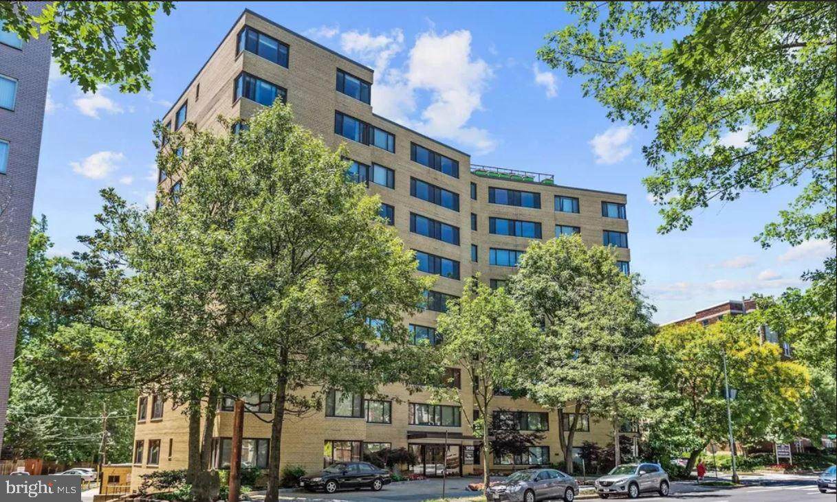 5410 Connecticut Avenue - Photo 1