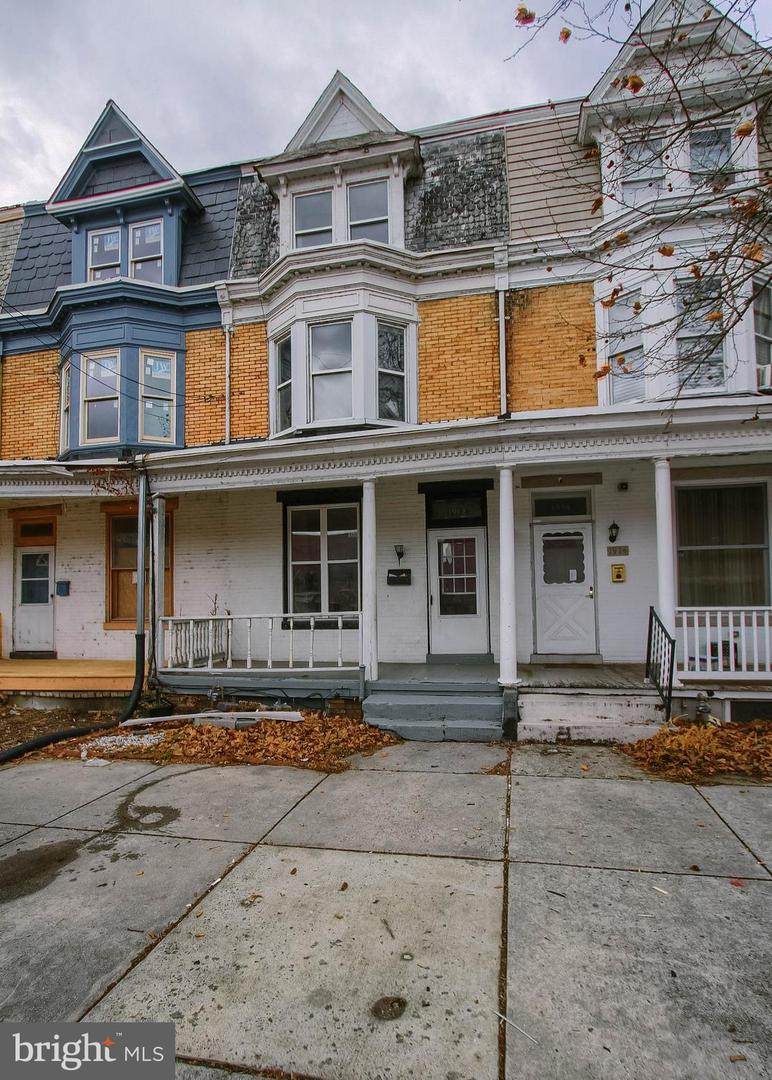 1912 3RD Street - Photo 1