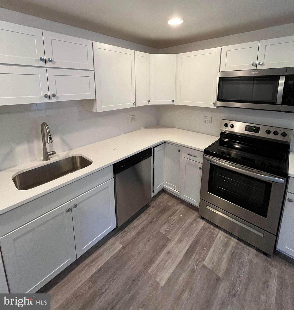2064 Butler Pike - Photo 1