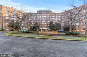 4000 Tunlaw Road - Photo 1