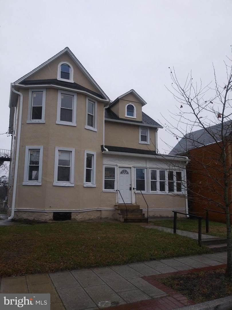 4919 Harford Road - Photo 1