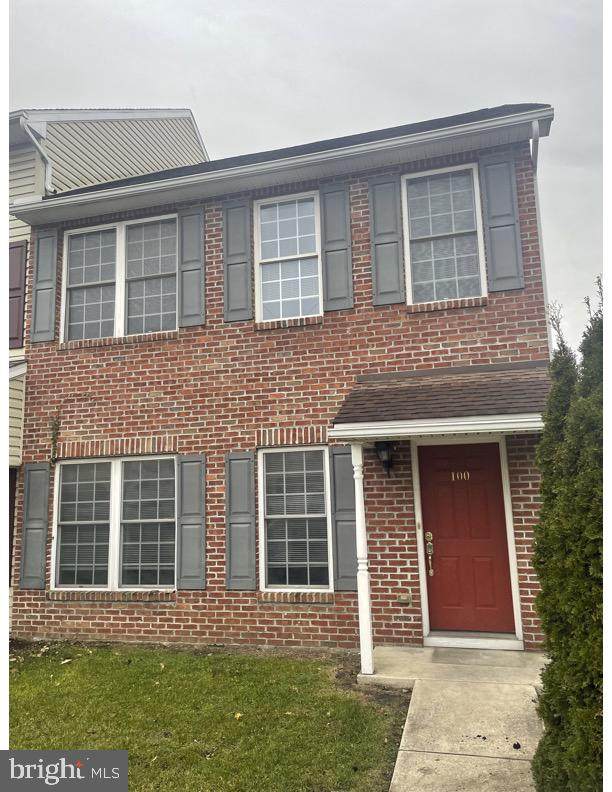 100 Earl Street - Photo 1