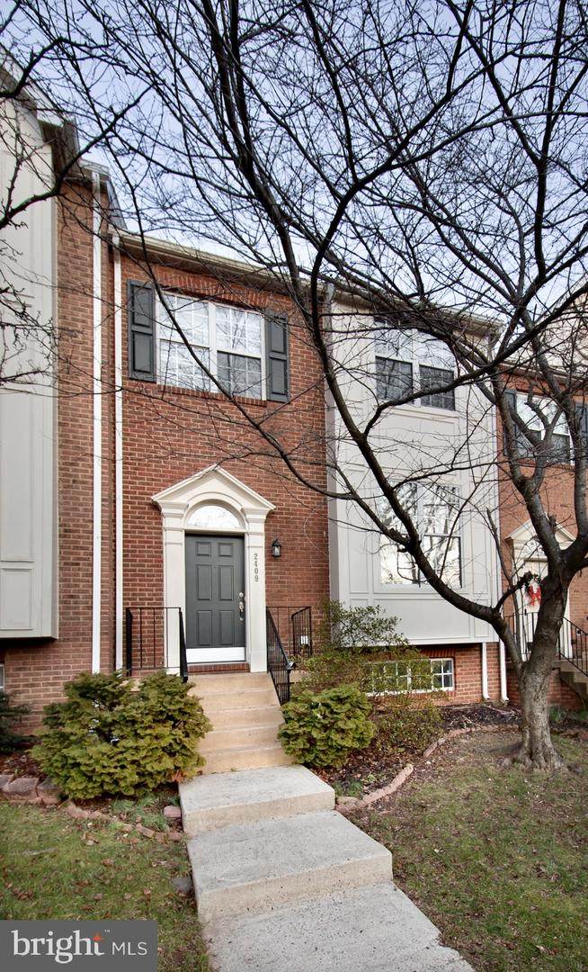 2409 Fieldcreek Drive - Photo 1