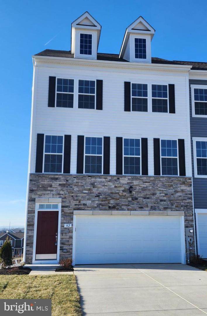 42 Stafford Place - Photo 1
