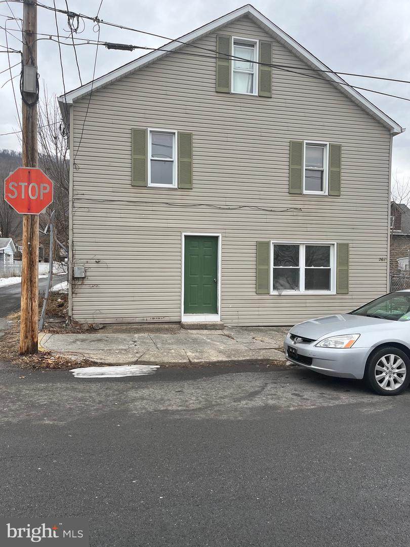 26-1/2 F Street - Photo 1