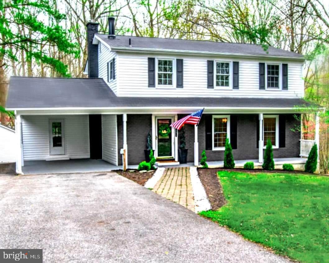 30020 Tomahawk Court - Photo 1