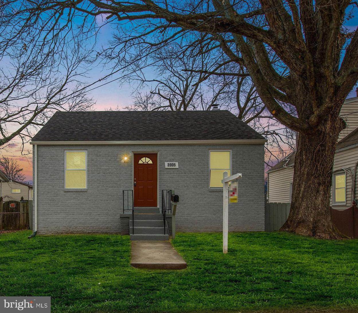 3905 Clark Street - Photo 1
