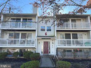 71 Kenwood Drive - Photo 1