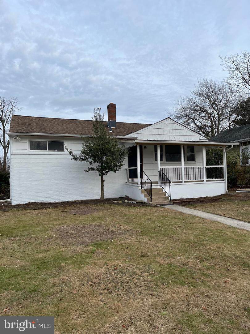 151 Fernwood Avenue - Photo 1