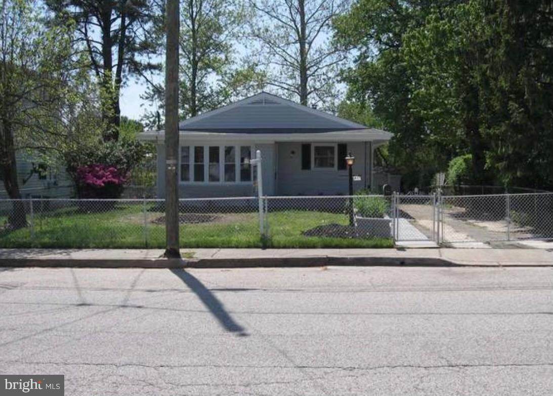 411 Virginia - Photo 1