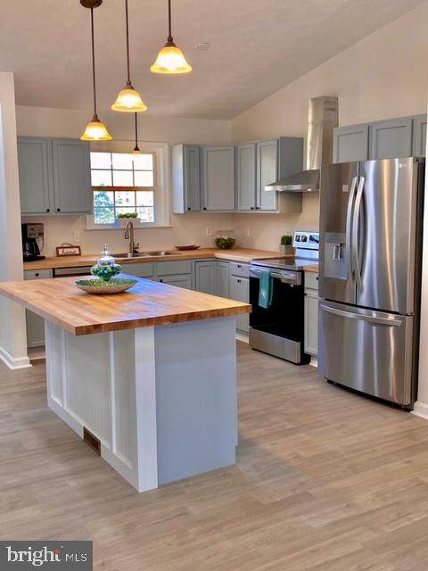 650 San Gabriel Road - Photo 1