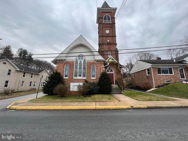11 Main Street - Photo 1
