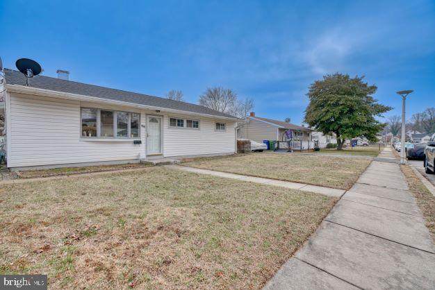 5517 Adleigh Avenue - Photo 1