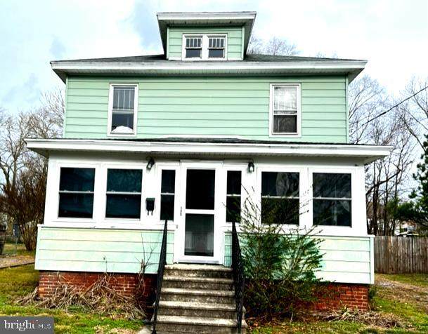 105 Pine Street - Photo 1