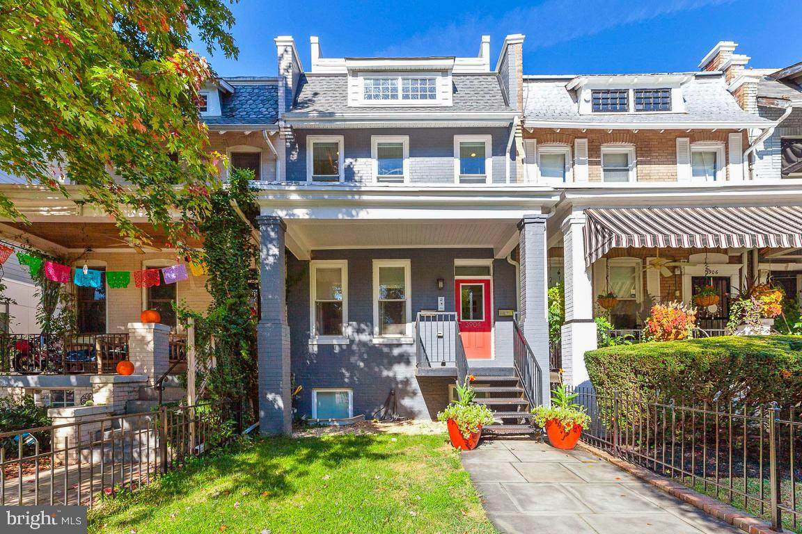 3904 Kansas Avenue - Photo 1