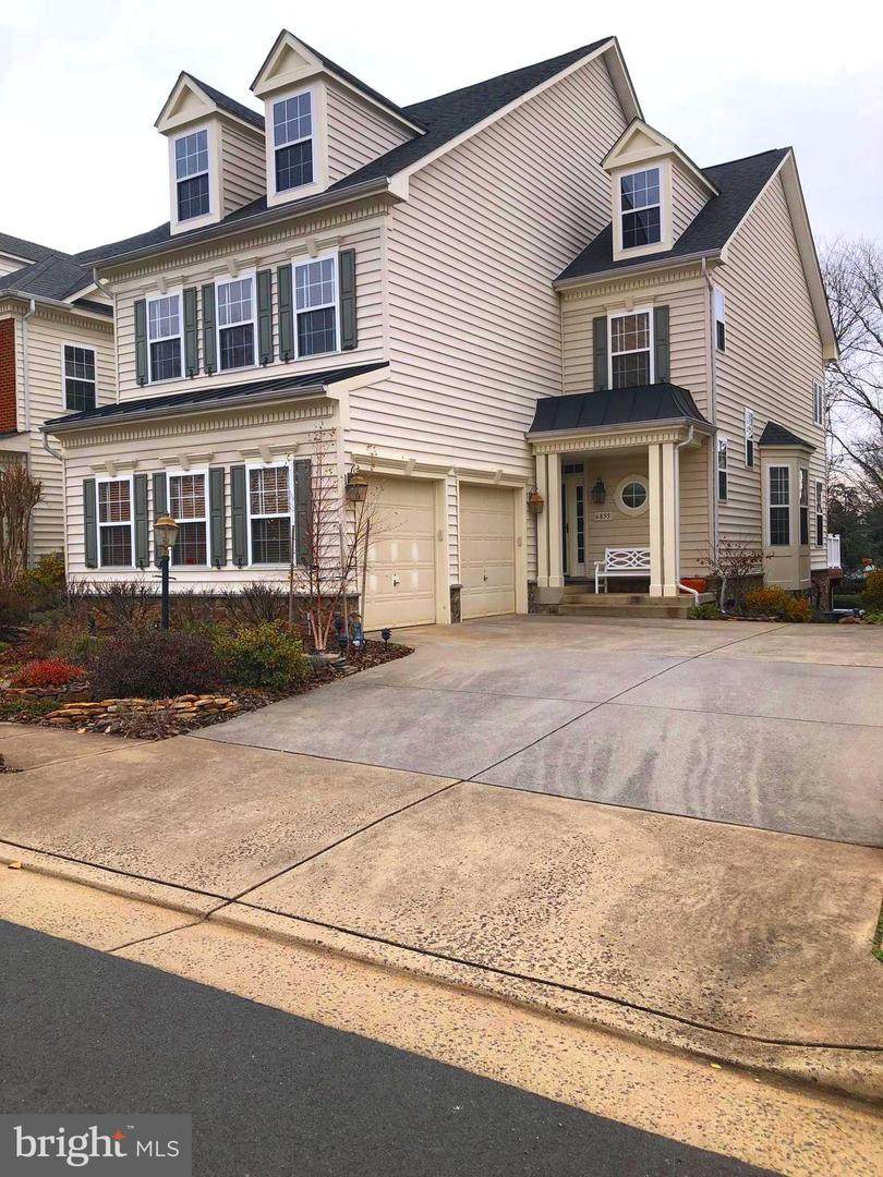 6855 Track Court - Photo 1