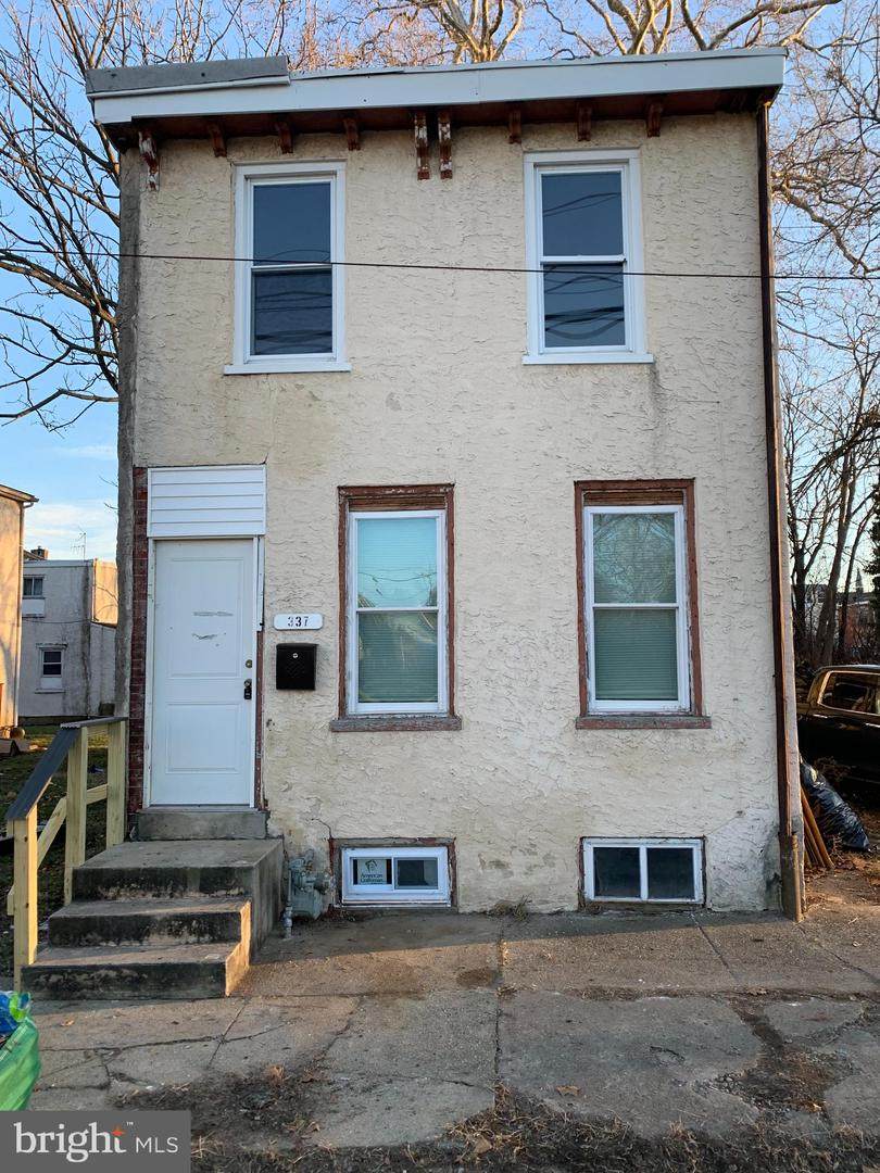 337 10TH Street - Photo 1