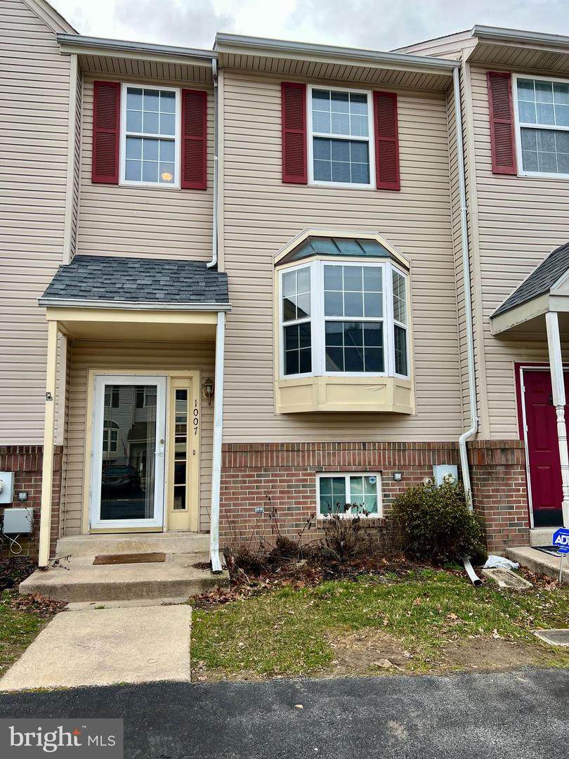 1007 San Remo Court - Photo 1