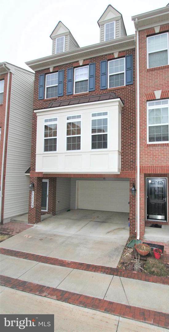 23209 Scholl Manor Way - Photo 1