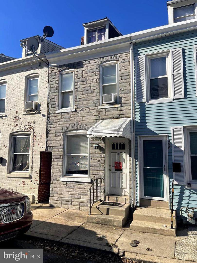 356 Linden Street - Photo 1