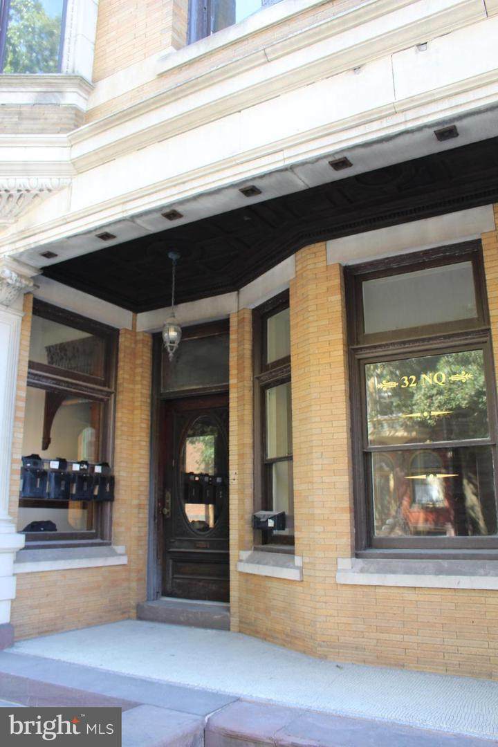 32 Queen Street - Photo 1