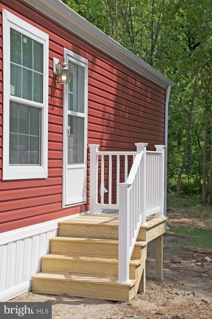 200 Beechwood Avenue - Photo 1