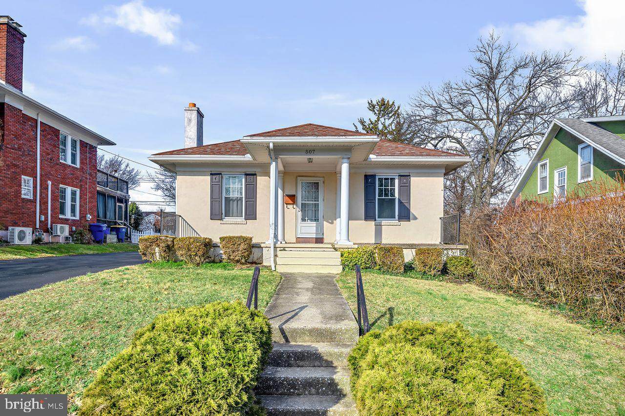 507 Colonial Avenue - Photo 1