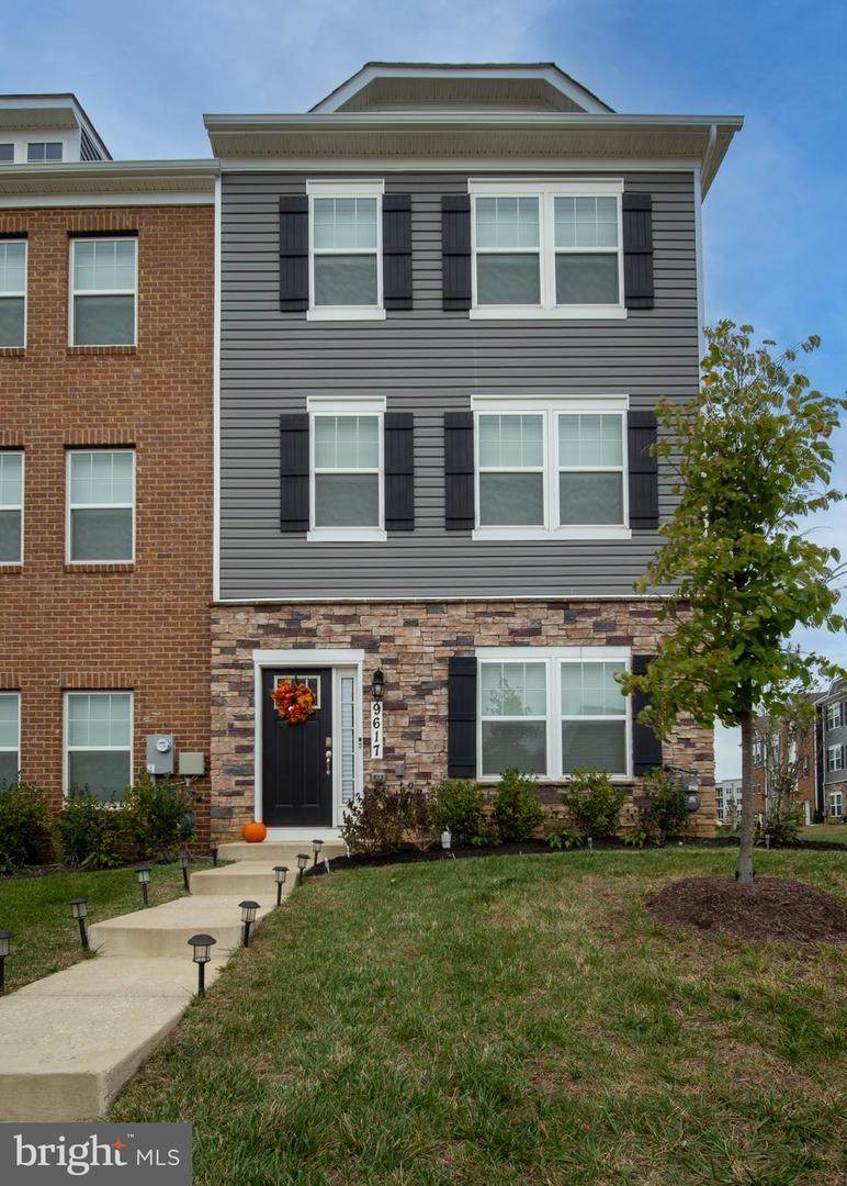 9617 Fagan Drive - Photo 1
