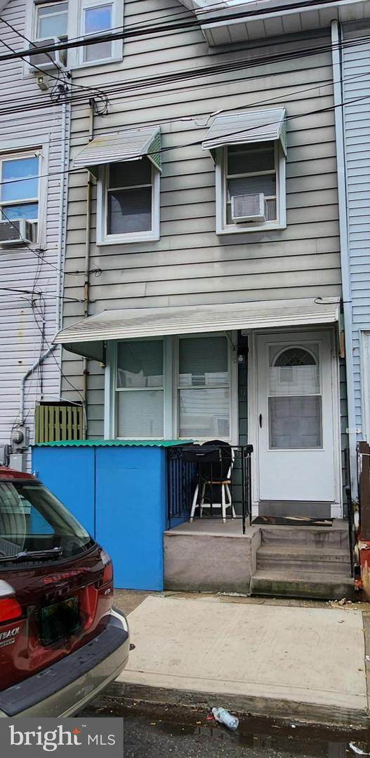 37 Randall Avenue - Photo 1