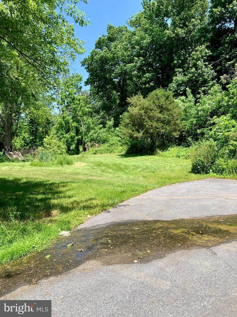 1072 Maple Acres Road - Photo 1