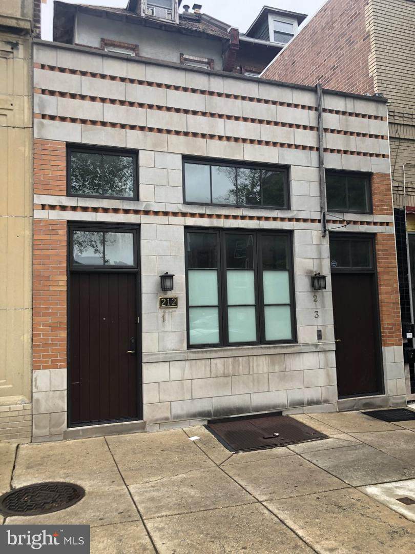 212 45TH Street - Photo 1
