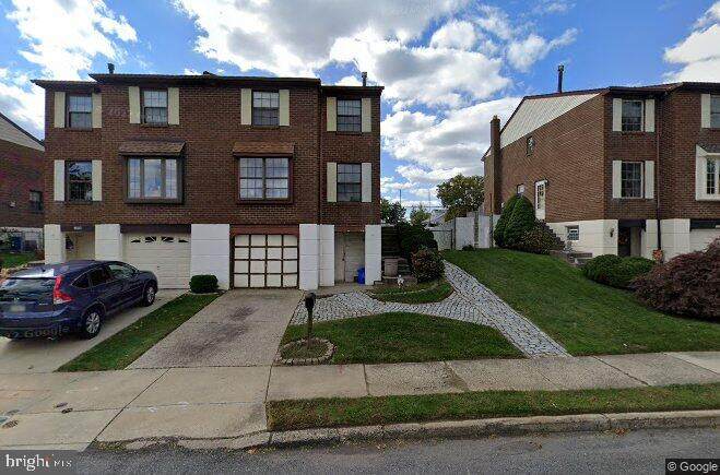 1258 Hemlock Drive - Photo 1