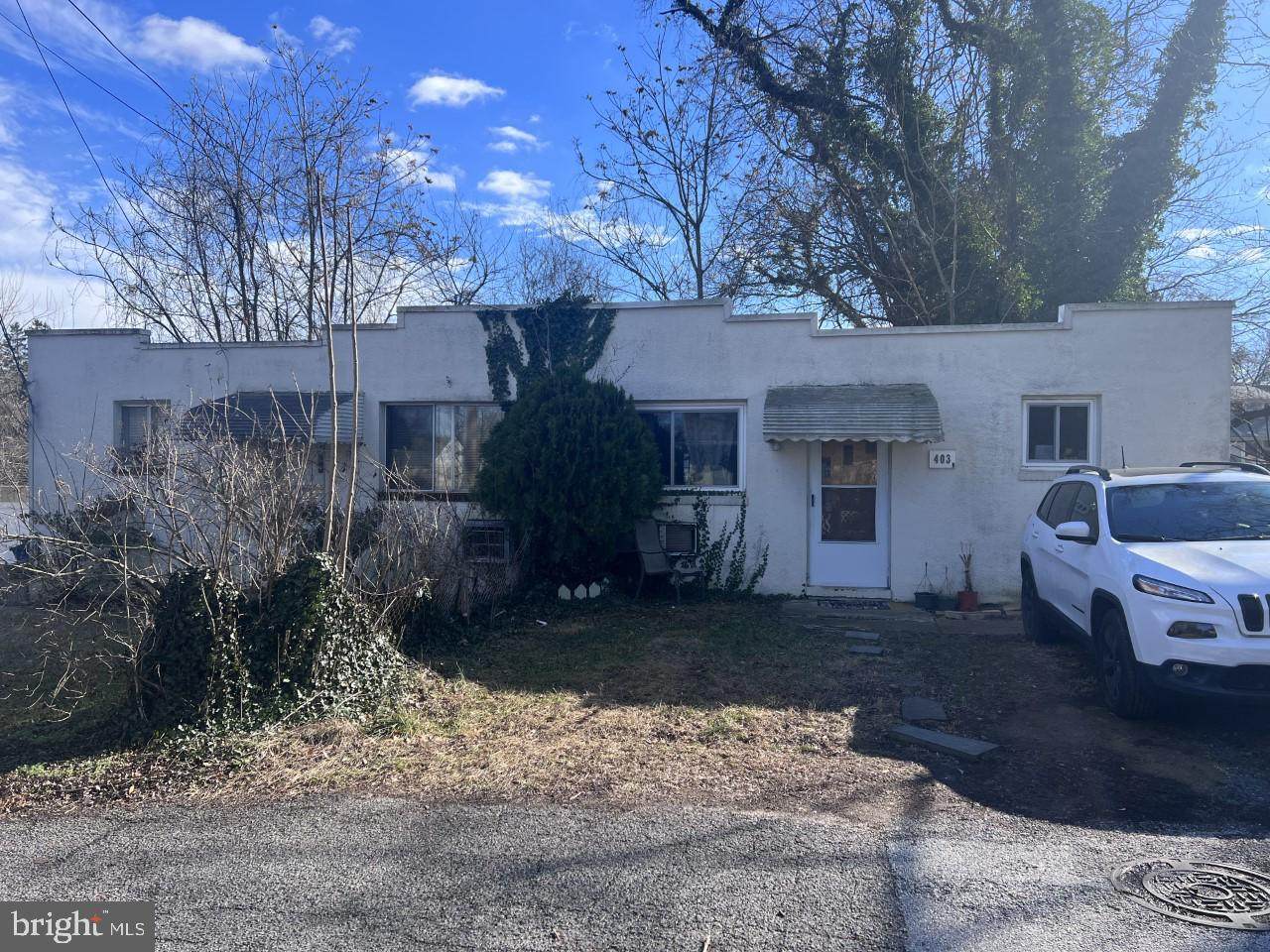 403-B President Place - Photo 1