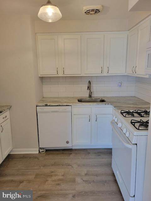 321 Chapel Avenue - Photo 1
