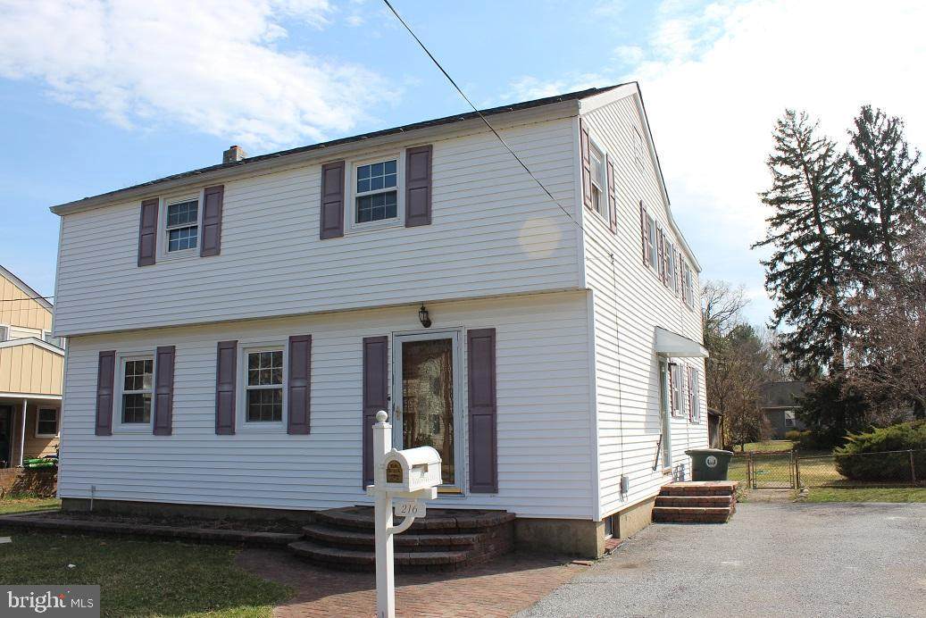 216 Georgetown Road - Photo 1