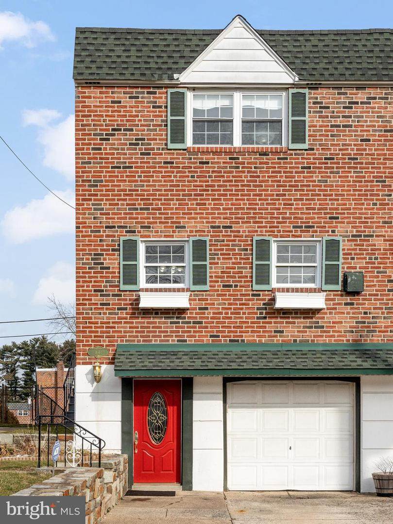 841 Kendrick Street - Photo 1