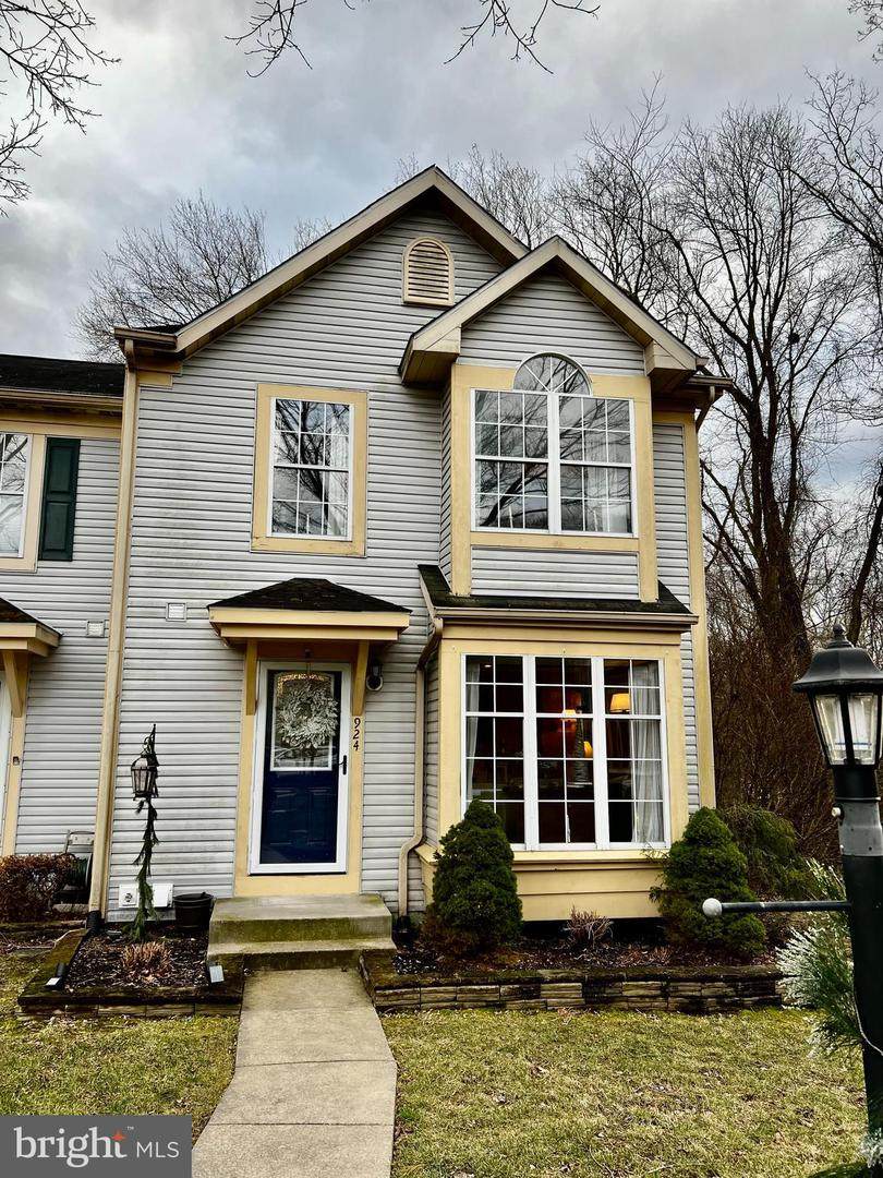 924 Cheswold Court - Photo 1