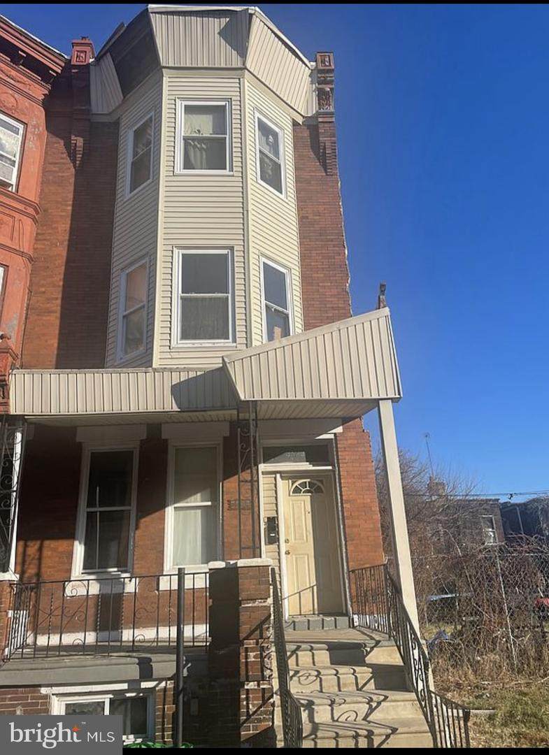 3523 11TH Street - Photo 1