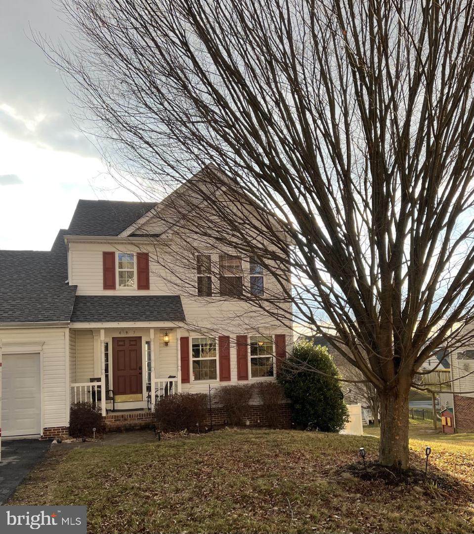 495 Larkspur Lane - Photo 1