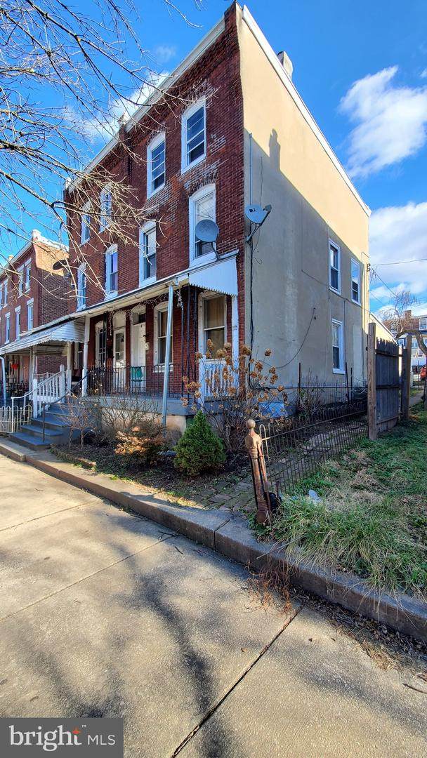 1044 Cherry Street - Photo 1