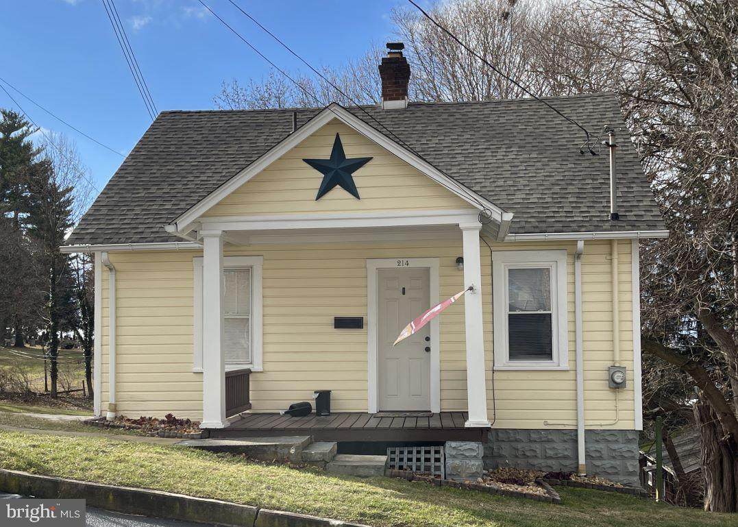 214 Mount Airy Avenue - Photo 1