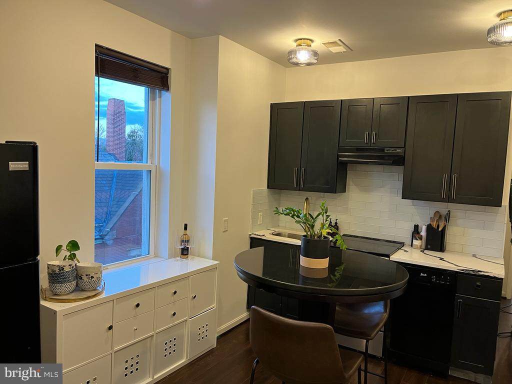 2517 Saint Paul Street - Photo 1