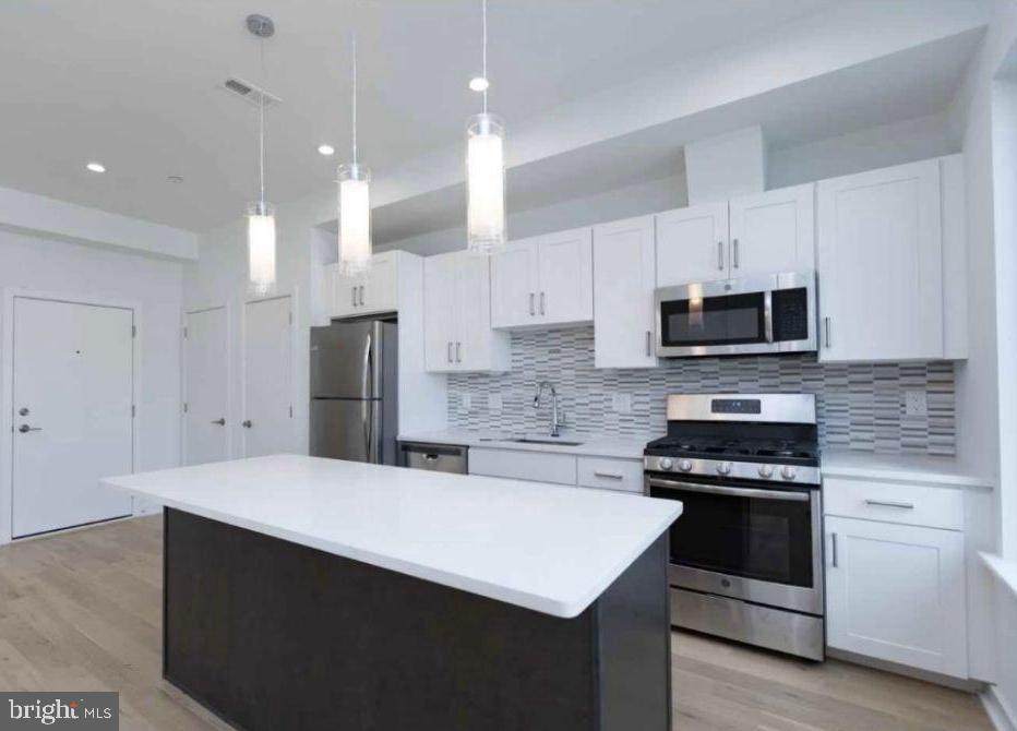 2137 Firth Street - Photo 1