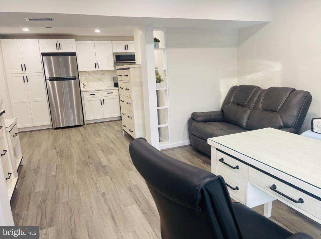 2290 Dosinia Court - Photo 1